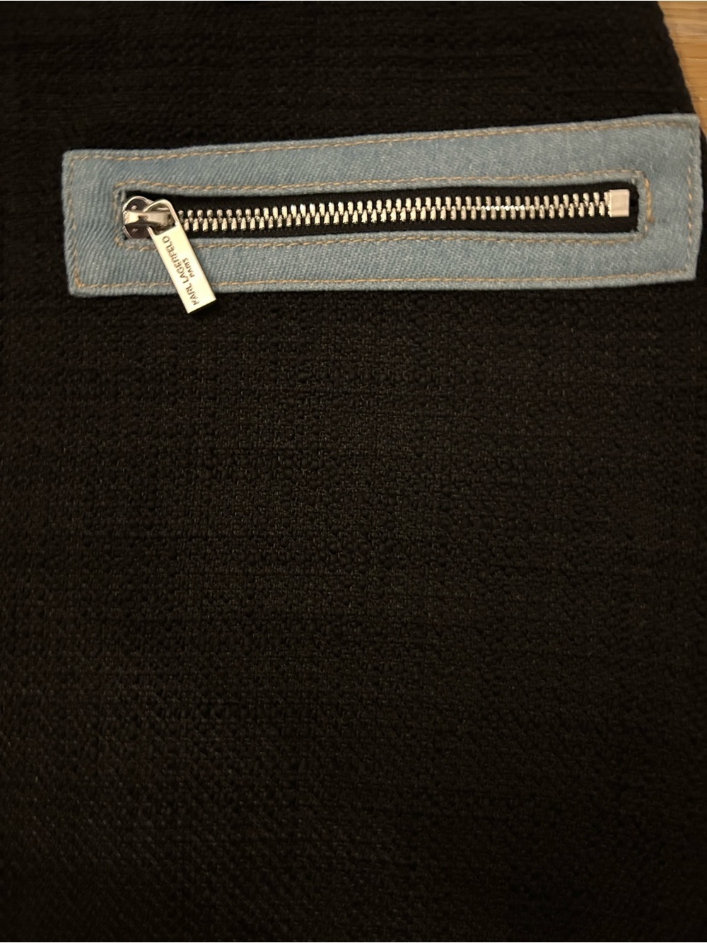 NWT, Women’s Blue Tweed Denim mini skirt, size 10, Karl Lagerfeld - Picture 6 of 10